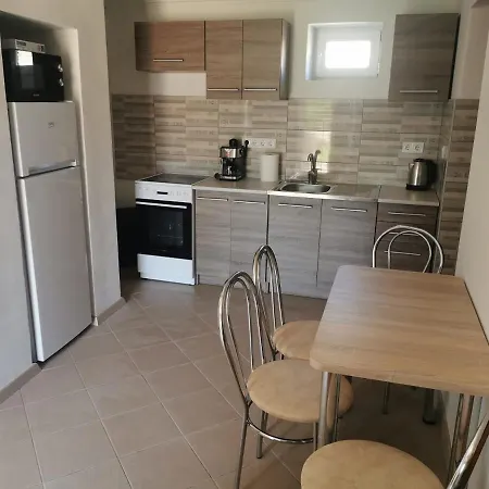 Birs Vendeghaz Apartment Tiszafured