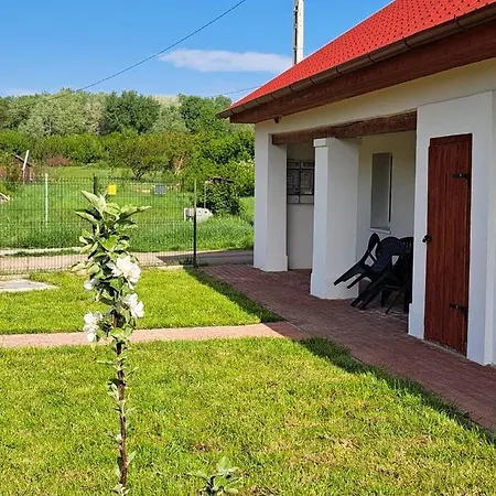 Birs Vendeghaz * Tiszafured