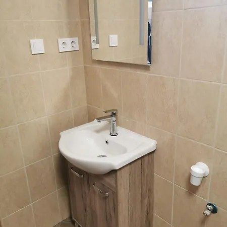 Birs Vendeghaz Apartament Tiszafüred